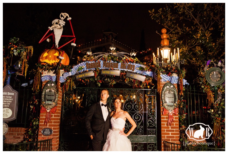Halloween Wedding, Disneyland Wedding, Haunted Mansion Wedding