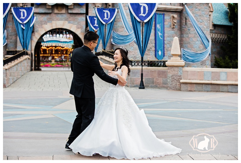 Disneyland Wedding Photos, Fairytale Wedding, Princess Wedding, Disney Fairy Tale Wedding Photos, Disneyland Morning Castle Session, Disneyland Castle Wedding